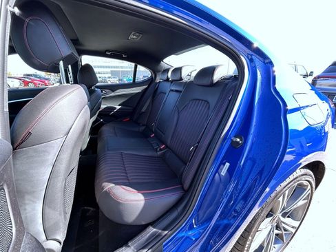 Certified 2025 Genesis G70 3.3T Advanced image 19