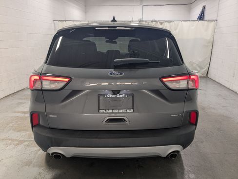 Used 2022 Ford Escape SE w/ Convenience Package AWD/4WD image 8