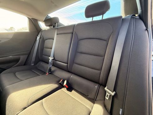 Used 2023 Chevrolet Malibu LT image 15