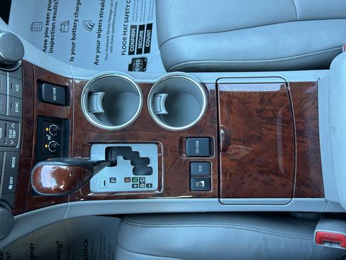 Used 2013 Toyota Highlander Limited image 33