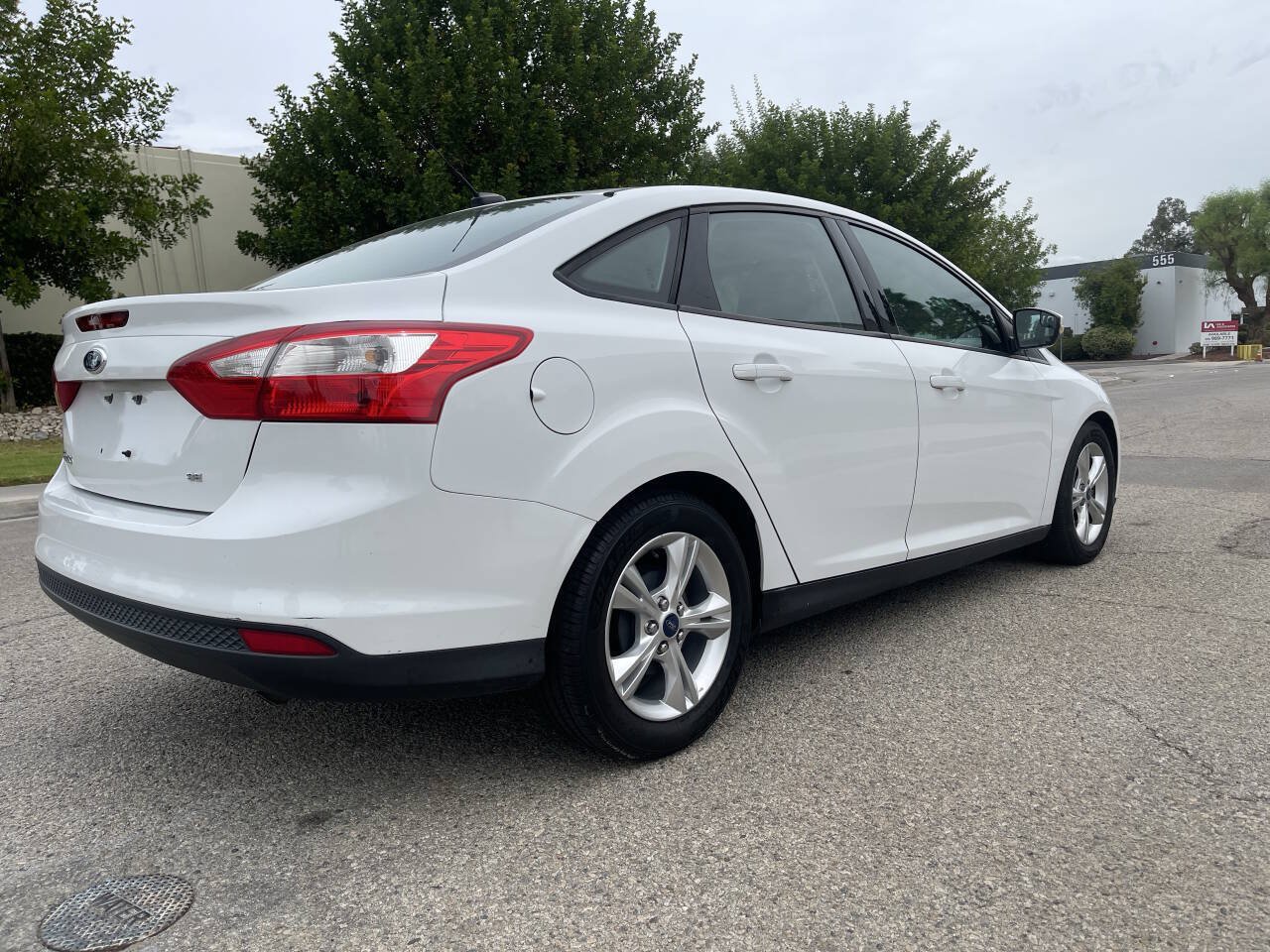 Used 2014 Ford Focus SE FWD image 7