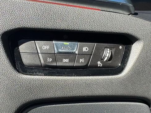 Used 2021 BMW 430i Convertible image 12