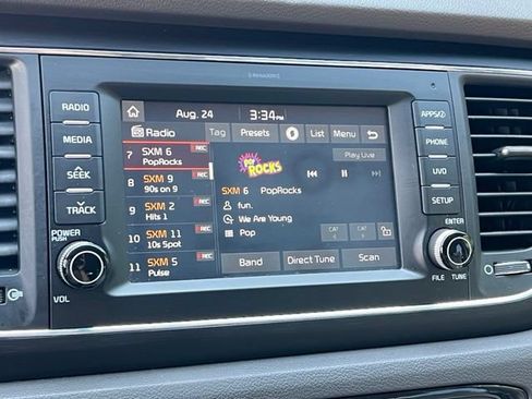 Used 2017 Kia Sedona LX w/ LX Essentials Premium Package FWD image 35