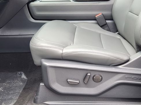 New 2026 Ford Expedition Active RWD image 24