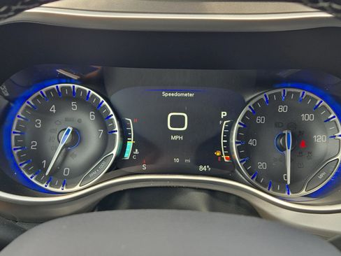 New 2026 Chrysler Pacifica Select image 19