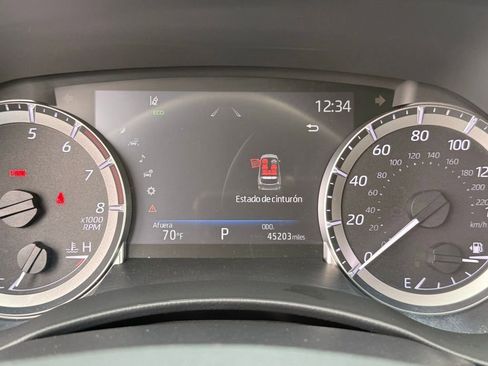 Used 2023 Toyota Highlander XLE FWD image 27