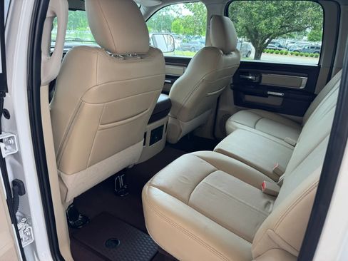 Used 2018 RAM 2500 Laramie AWD/4WD image 17
