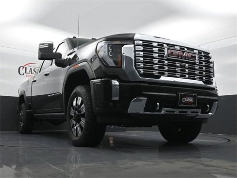 Used 2024 GMC Sierra 2500 Denali w/ Denali Reserve Package image 27