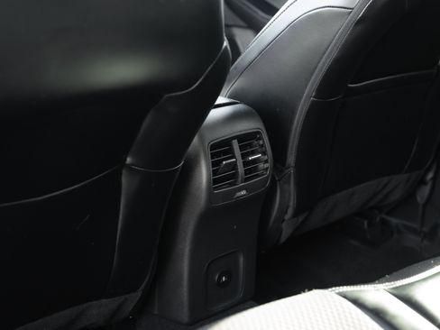 Used 2024 Ford Escape SE FWD image 26
