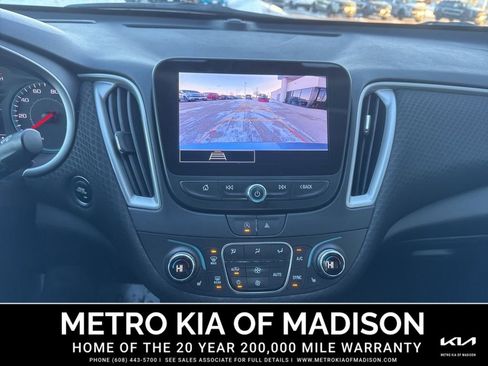 Used 2023 Chevrolet Malibu LT image 22