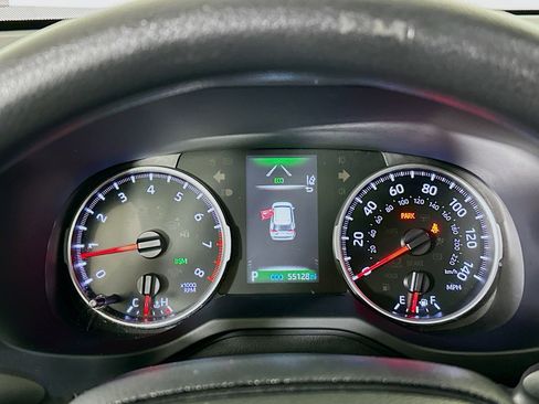 Used 2022 Toyota RAV4 XLE w/ Convenience Package image 19