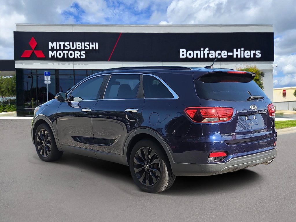 Used 2019 Kia Sorento S FWD image 3