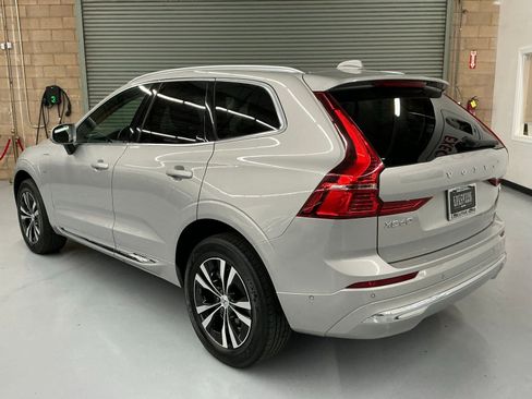 Used 2022 Volvo XC60 T8 Inscription Expression image 7