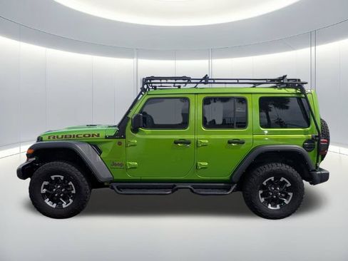 Used 2025 Jeep Wrangler Unlimited Rubicon w/ Safety Group AWD/4WD image 3