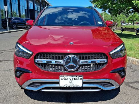 Used 2026 Mercedes-Benz GLA 250 4MATIC image 2