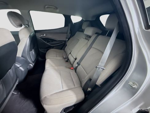 Used 2018 Hyundai Santa Fe Sport w/ 2.4L Value Package 02 FWD image 25
