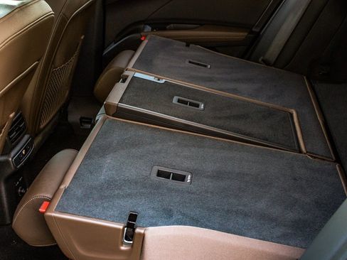 Used 2023 Audi Q4 e-tron Premium Plus w/ Premium Plus image 36