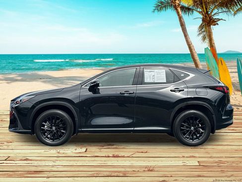 Used 2025 Lexus NX 350 AWD w/ Accessory Package (2T) image 3