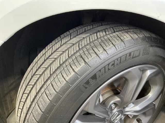 Certified 2024 Honda Accord EX image 28