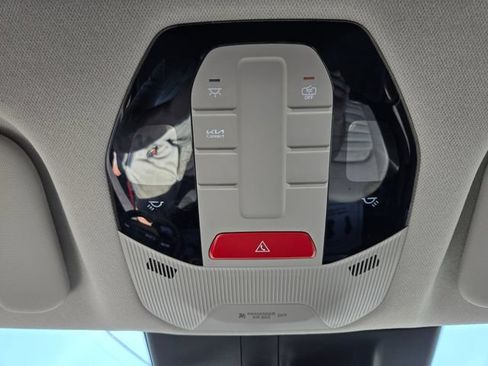 Used 2025 Kia K4 EX FWD image 22