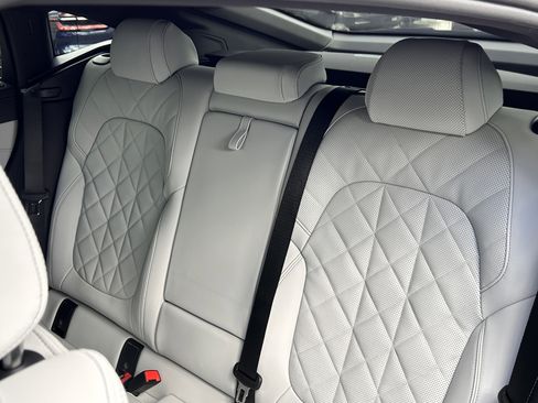 New 2026 BMW X6 xDrive40i w/ Premium Package image 28