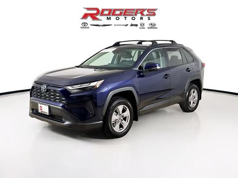 Certified 2025 Toyota RAV4 XLE w/ Convenience Package AWD/4WD image 8
