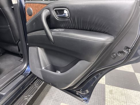 Used 2020 Nissan Armada SL w/ Premium Package image 19