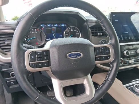 Used 2024 Ford Expedition Max XLT AWD/4WD image 19