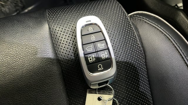 Used 2023 Hyundai Santa Fe Limited AWD/4WD image 43