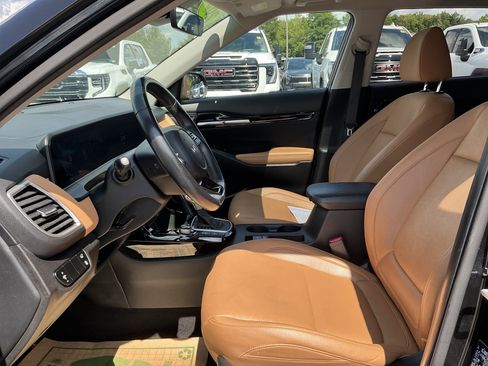 Used 2024 Kia Seltos SX w/ SX Sunroof Package AWD/4WD image 15