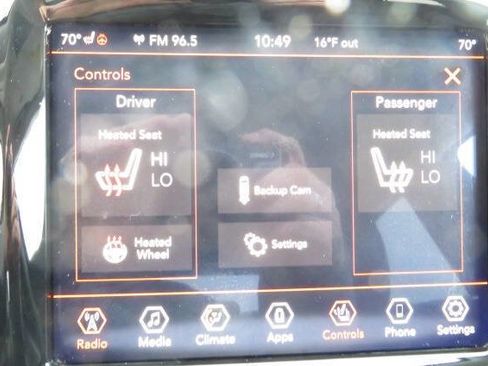 Used 2019 Jeep Cherokee Limited image 22