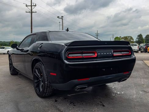 Used 2017 Dodge Challenger SXT w/ Blacktop Package RWD image 3