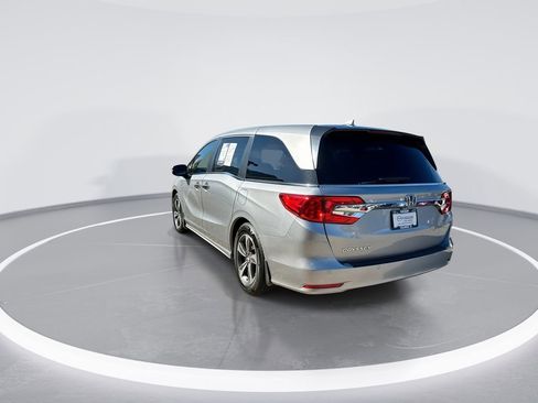 Used 2018 Honda Odyssey Touring image 6