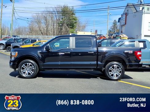 Certified 2022 Ford F150 XL w/ STX Appearance Package image 5