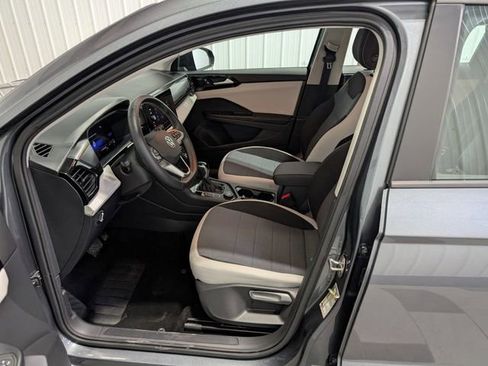 Used 2025 Volkswagen Taos S image 13