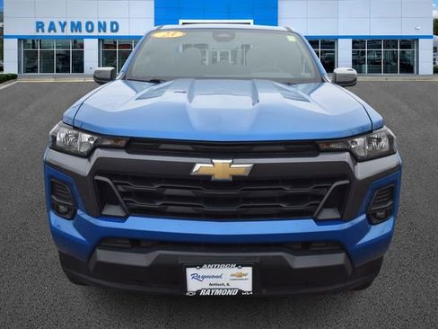 Used 2023 Chevrolet Colorado LT w/ LT Convenience Package II image 8