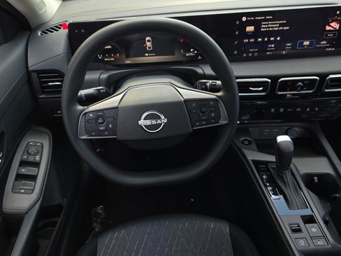 New 2026 Nissan Sentra SV w/ Floor Mat Package FWD image 11