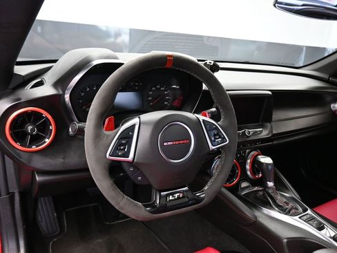 Used 2021 Chevrolet Camaro LT w/ RS Package image 14