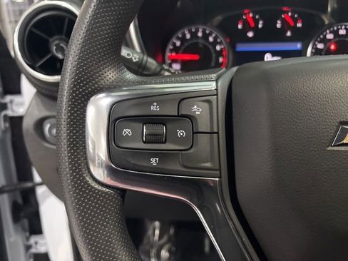 Used 2025 Chevrolet Blazer LT w/ Convenience Package image 15