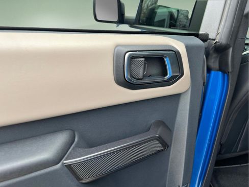 Used 2024 Ford Bronco Wildtrak image 28