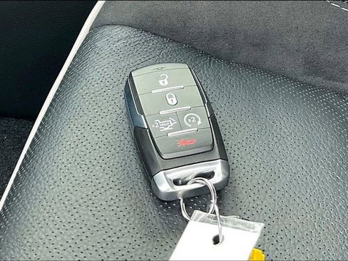 New 2025 RAM 1500 Laramie image 28