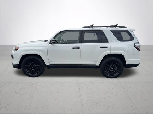 Used 2021 Toyota 4Runner Nightshade AWD/4WD image 10