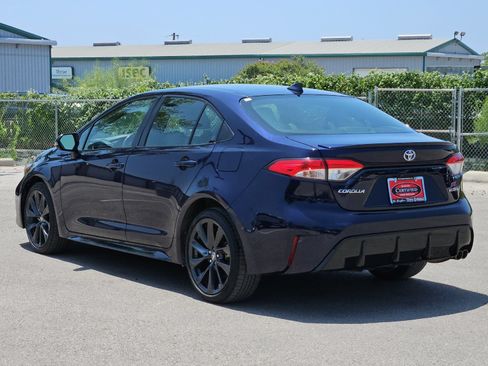 Used 2024 Toyota Corolla SE FWD image 3