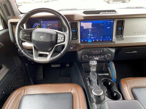 Used 2021 Ford Bronco Outer Banks AWD/4WD image 12