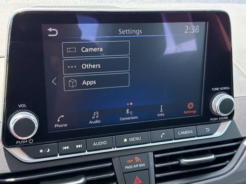 Used 2025 Nissan Altima 2.5 SV FWD image 22
