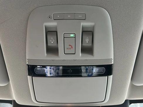 Used 2024 Nissan Ariya AWD image 29