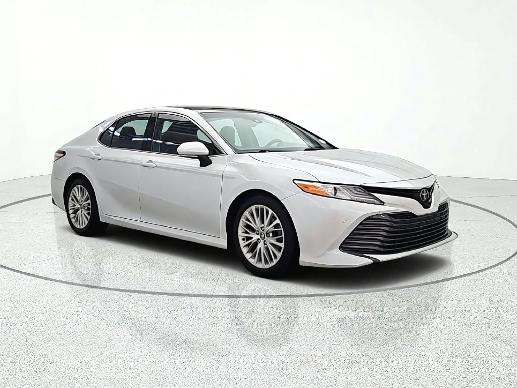 Used 2018 Toyota Camry XLE w/ Audio Package FWD image 9
