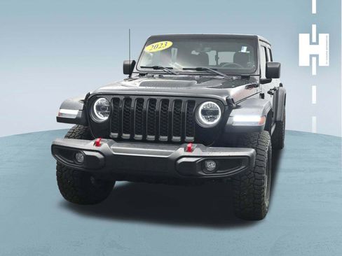 Used 2023 Jeep Gladiator Rubicon w/ LED Lighting Group AWD/4WD image 2