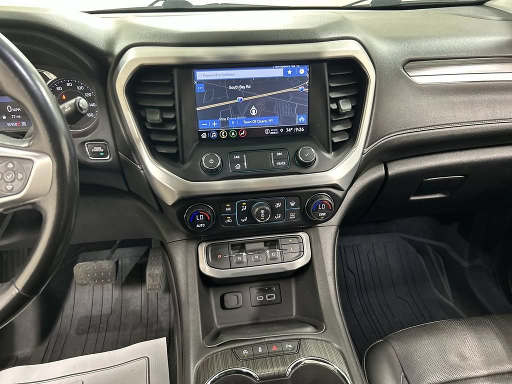 Used 2021 GMC Acadia SLT w/ LPO, Floor Liner Package AWD/4WD image 18