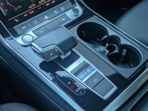 Used 2020 Audi Q7 3.0T Premium w/ Convenience Package image 20